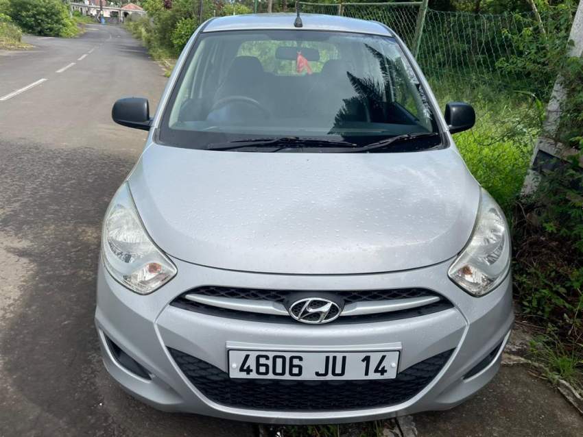 Hyundai i10 FOR SALE - 2 - Compact cars  on Aster Vender