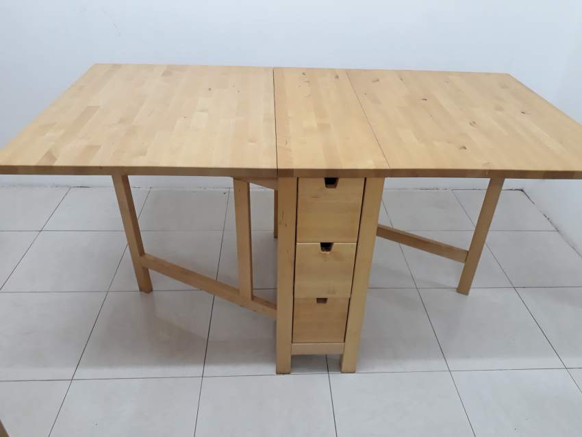 Table pliable en Pine + 6 tirroires - 0 - Kitchen Tables  on Aster Vender