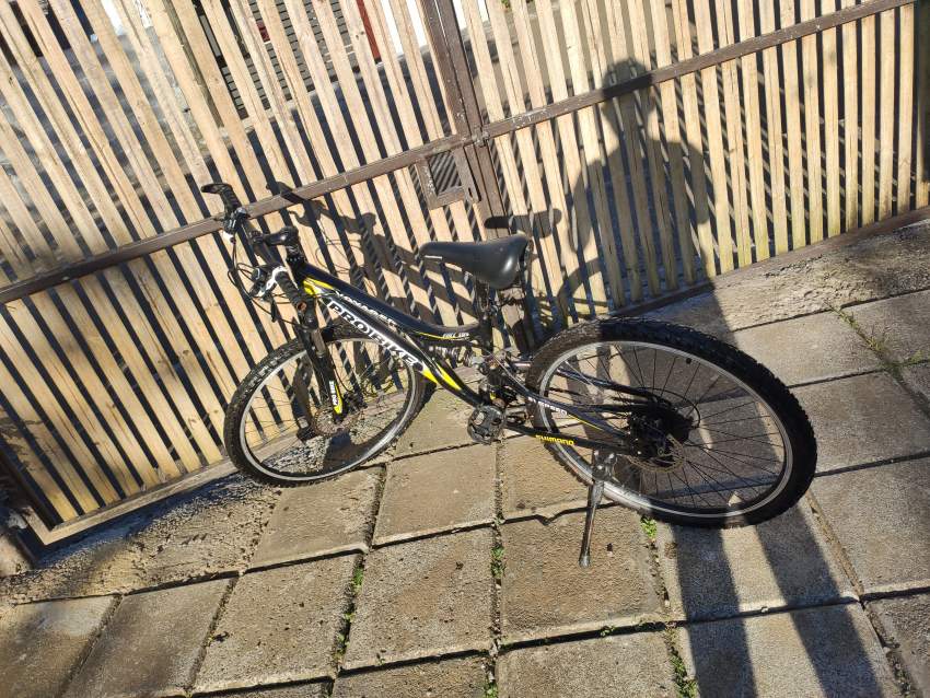 Bicycle  - 0 - Road bicycles  on Aster Vender