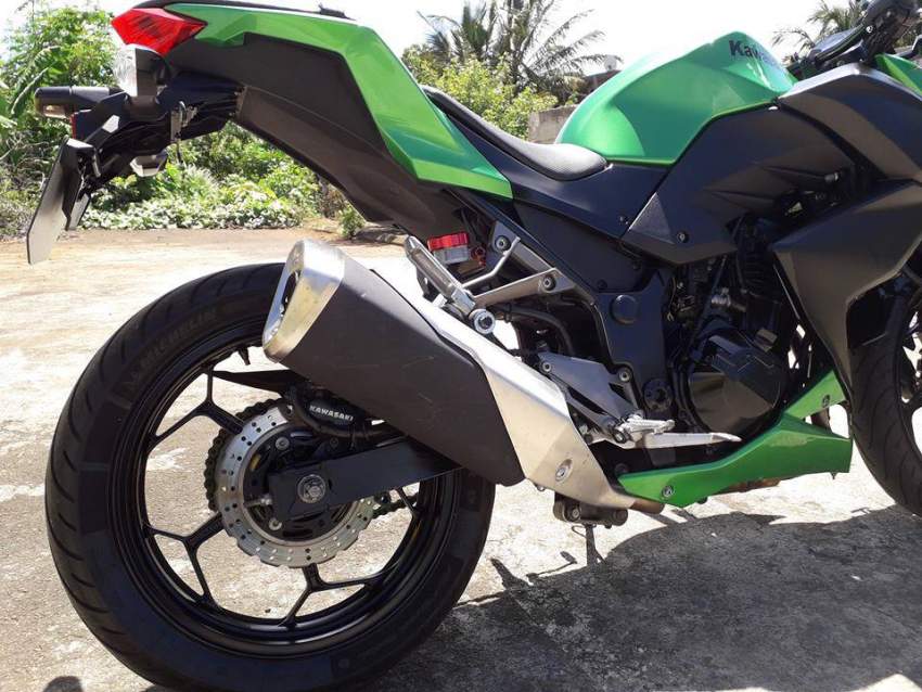 Kawasaki Z300 - 2 - Sports Bike  on Aster Vender