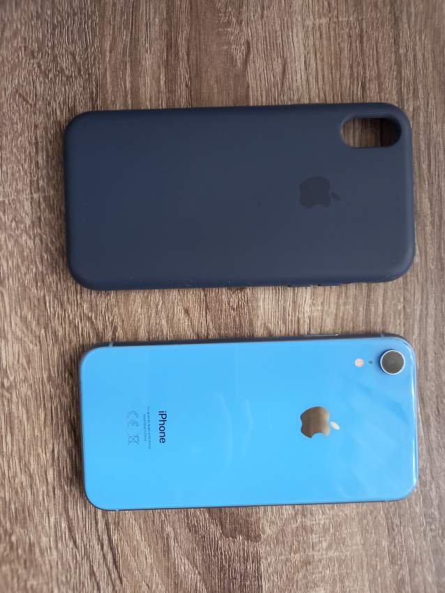 Iphone XR for sale - 3 - iPhones  on Aster Vender