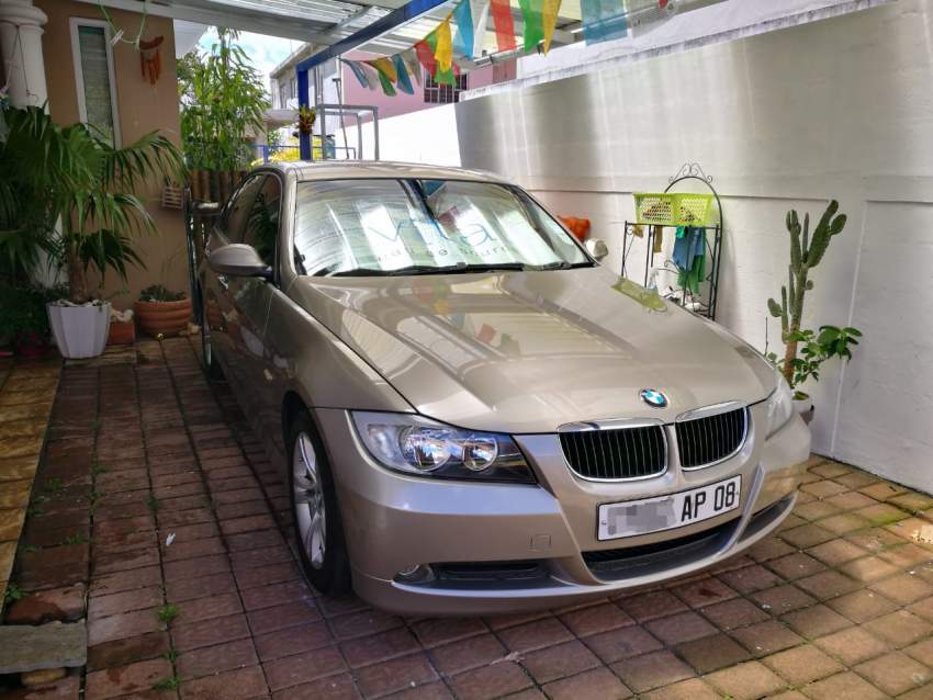 BMW e90 316i - 3 - Luxury Cars  on Aster Vender