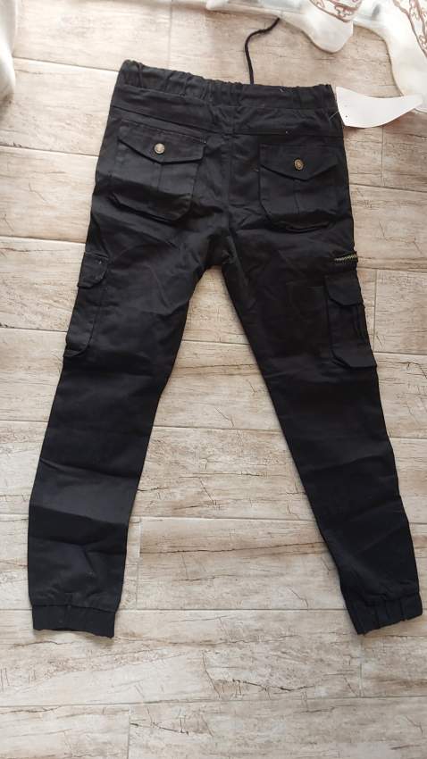 Cargo pant black (brand new ) size 32 - 0 - Pants (Men)  on Aster Vender