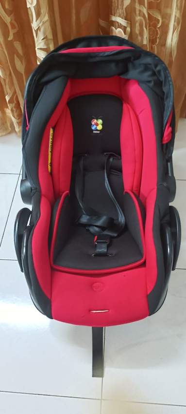 Baby Car seat - 1 - Kids Stuff  on Aster Vender