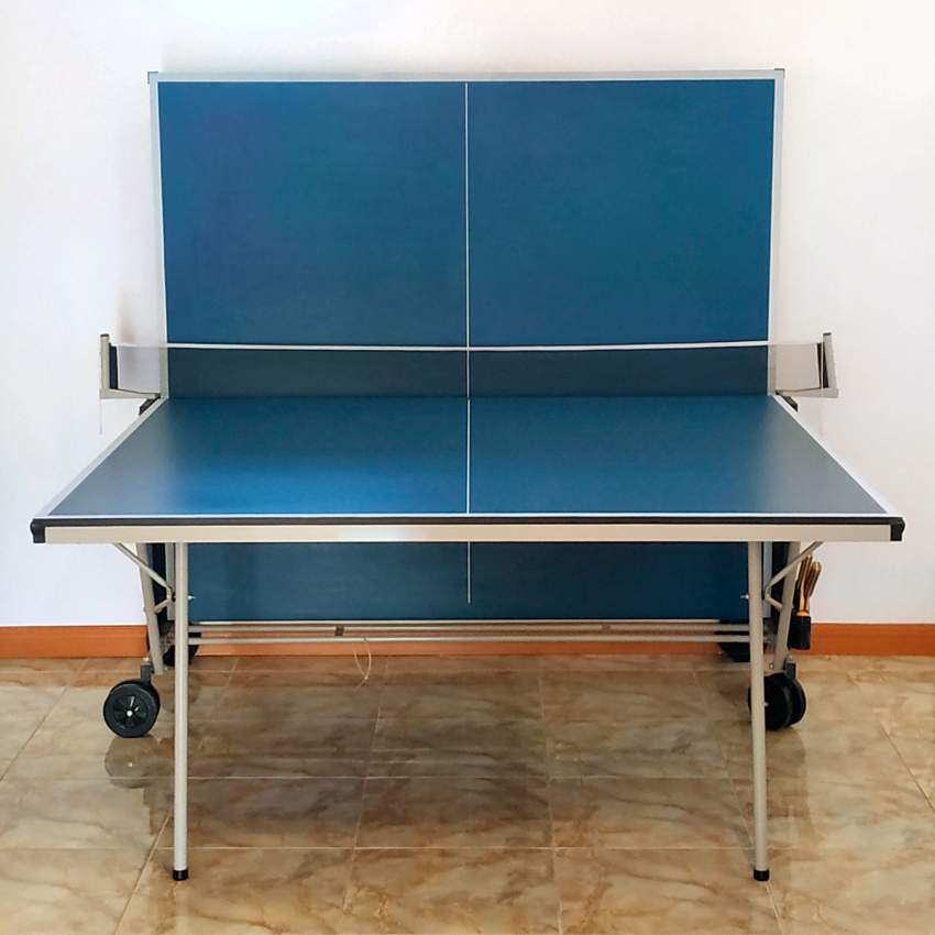 Table de tennis de table intérieur. - 1 - Table Tennis  on Aster Vender