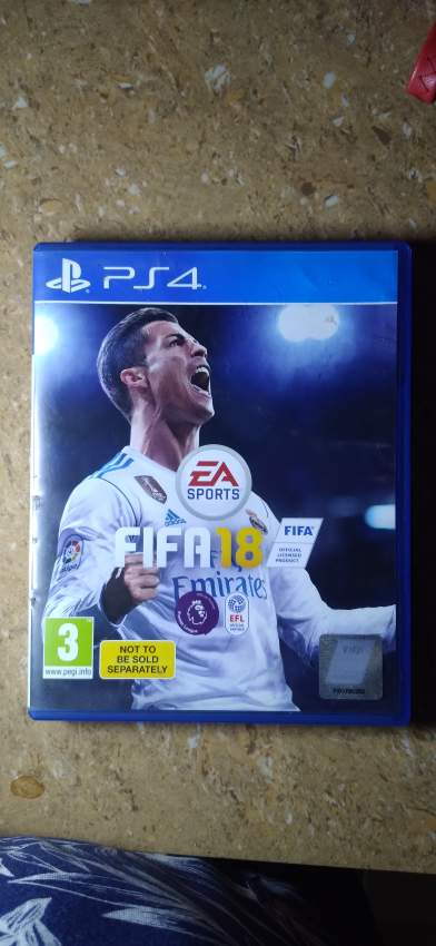 FIFA 18 - 1 - Others  on Aster Vender