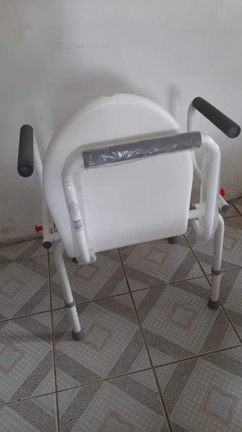 Movable bath and commode chair - 2 - Other Medical equipment  on Aster Vender