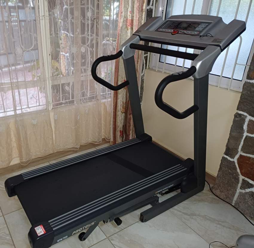 Treadmill Proteus - 0 - Fitness & gym equipment  on Aster Vender