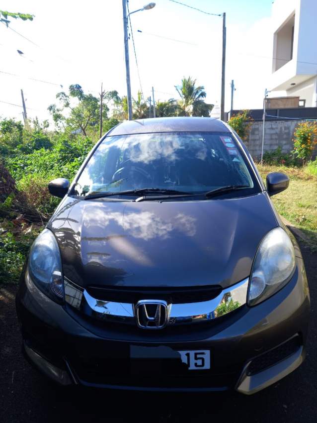 Honda Mobilio 2015 - 0 - Family Cars  on Aster Vender