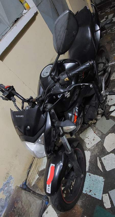 Suzuki Gixxer - 1 - Sports Bike  on Aster Vender