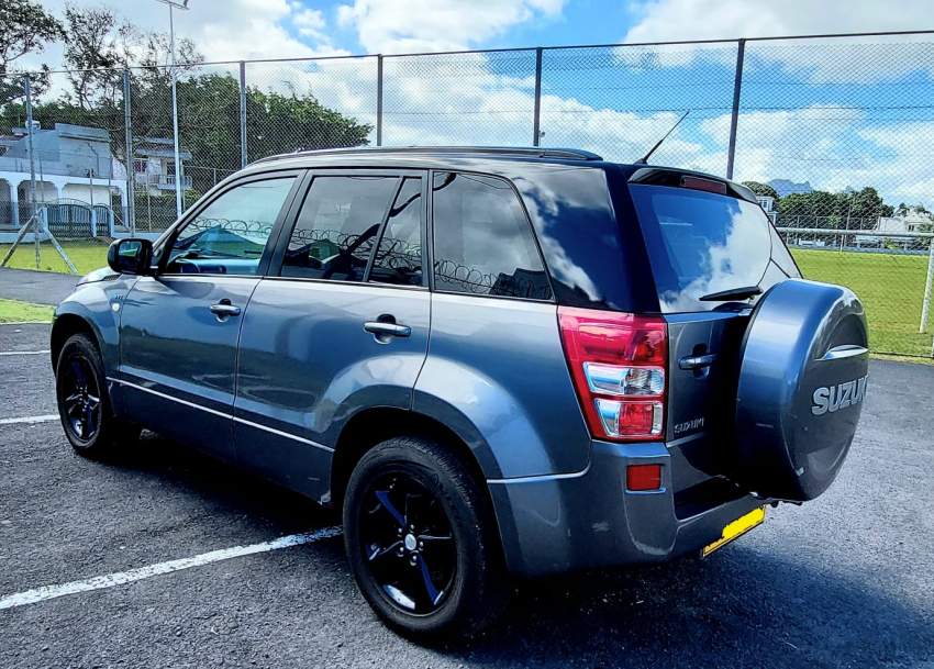 SUZUKI GRAND VITARA - 4 - SUV Cars  on Aster Vender