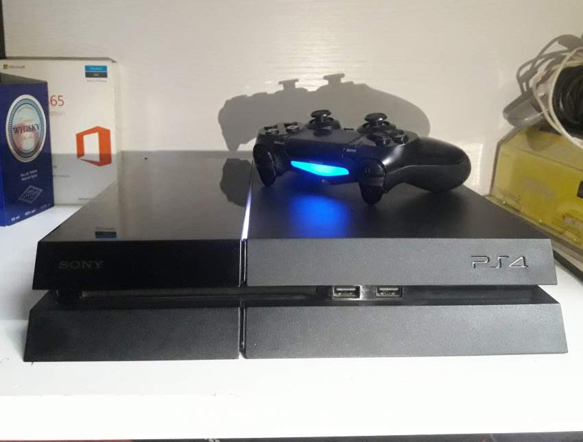 PlayStation 4 + 1controller + 13games - 1 - PlayStation 4 (PS4)  on Aster Vender