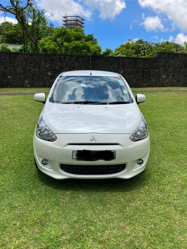 Mitsubishi Mirage1.2 L  yr 2014 - 1 - Compact cars  on Aster Vender