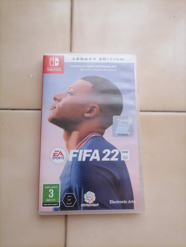 Fifa 22 Legacy Edition Nintendo Switch - 1 - Nintendo Switch Games  on MauriCar