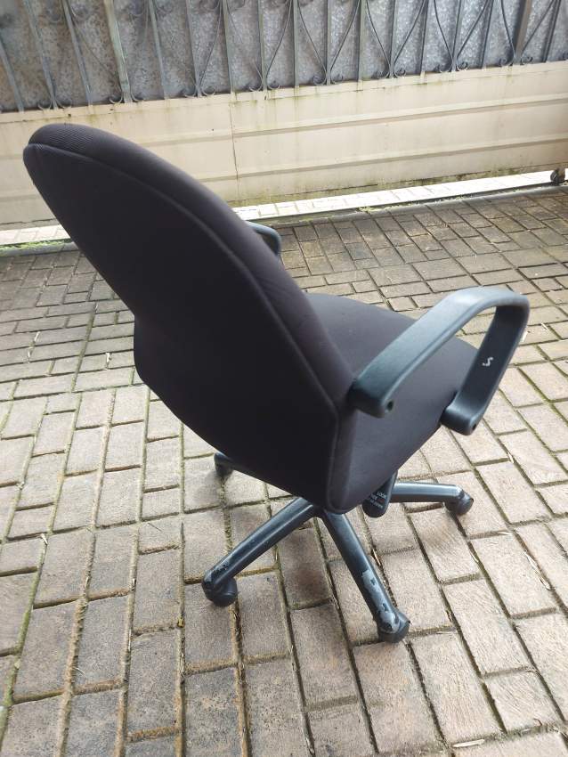 Adjustable Office Chair - 2 - Desk chairs  on Aster Vender