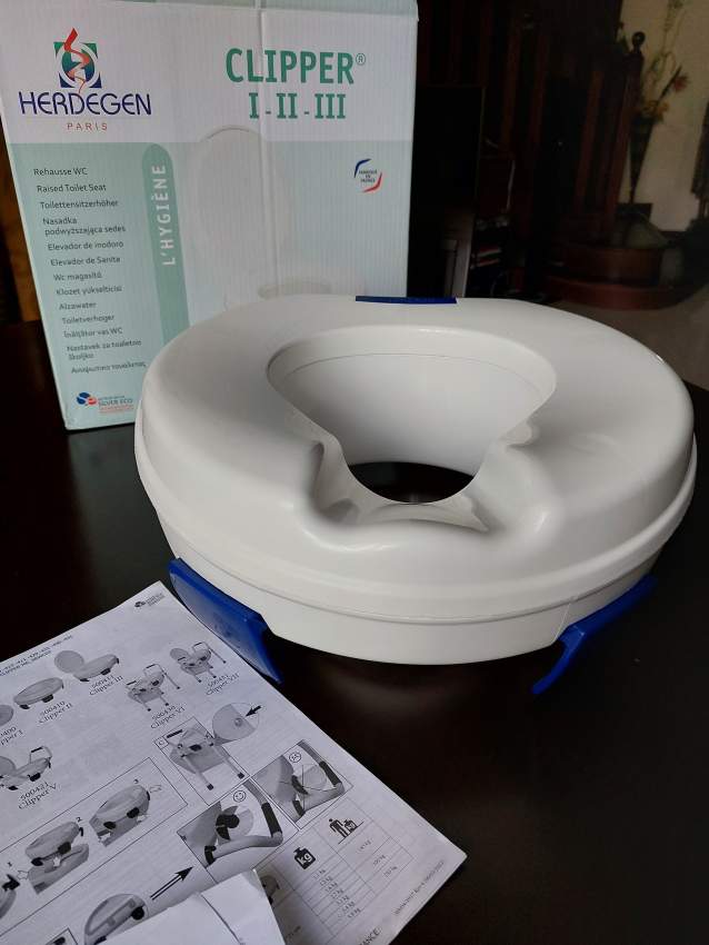 Raised Toilet Seat (Réhausseur de WC) - Brand new - 3 - Other Medical equipment  on Aster Vender