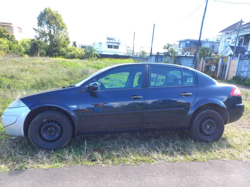 Renault megane 08 - 2 - Family Cars  on MauriCar