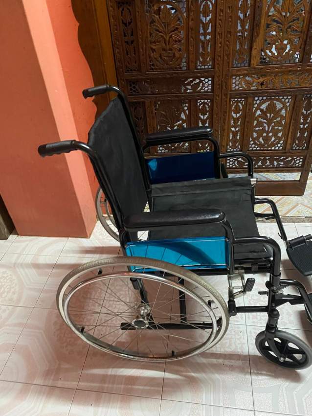 wheel chair - 1 - Health Products  on Aster Vender