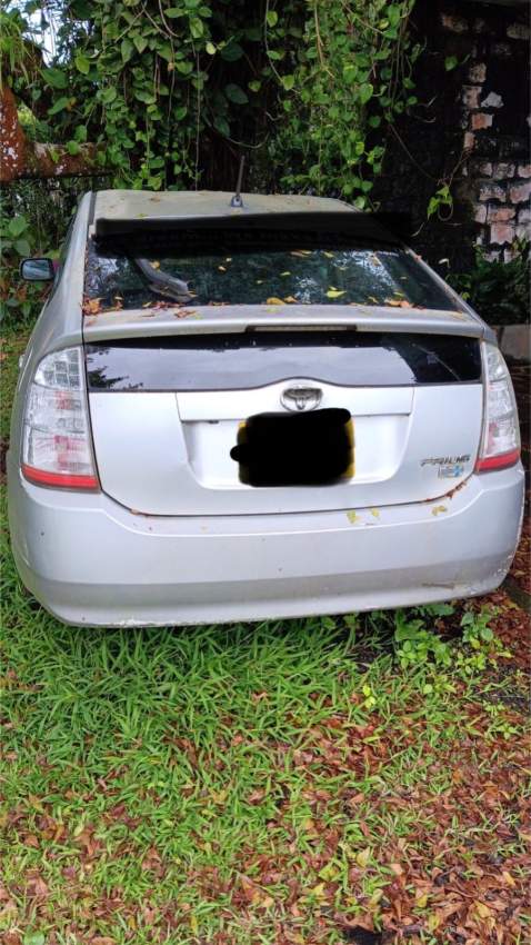 Toyota Prius - 3 - Compact cars  on MauriCar