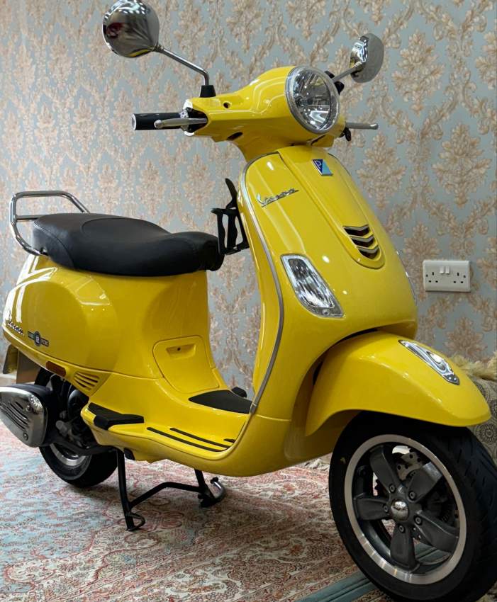 Yellow / Red Vespa 2024 in Excellent Condition Like New