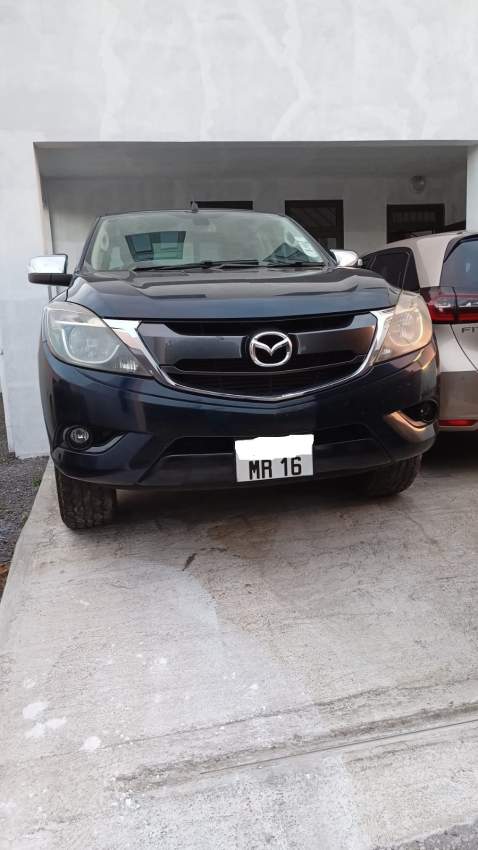 Mazda BT 50 - 7 - Pickup trucks (4x4 & 4x2)  on Aster Vender