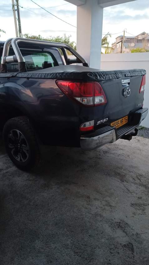 Mazda BT 50 - 5 - Pickup trucks (4x4 & 4x2)  on Aster Vender