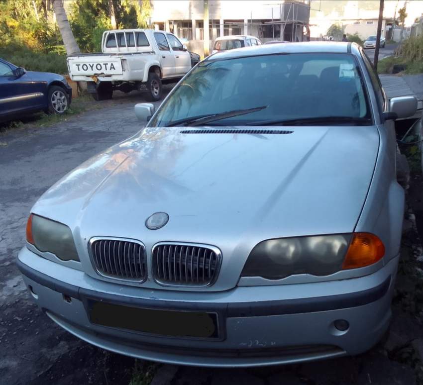 2 Bmw 320d Year 2002 - 4 - Compact cars  on Aster Vender