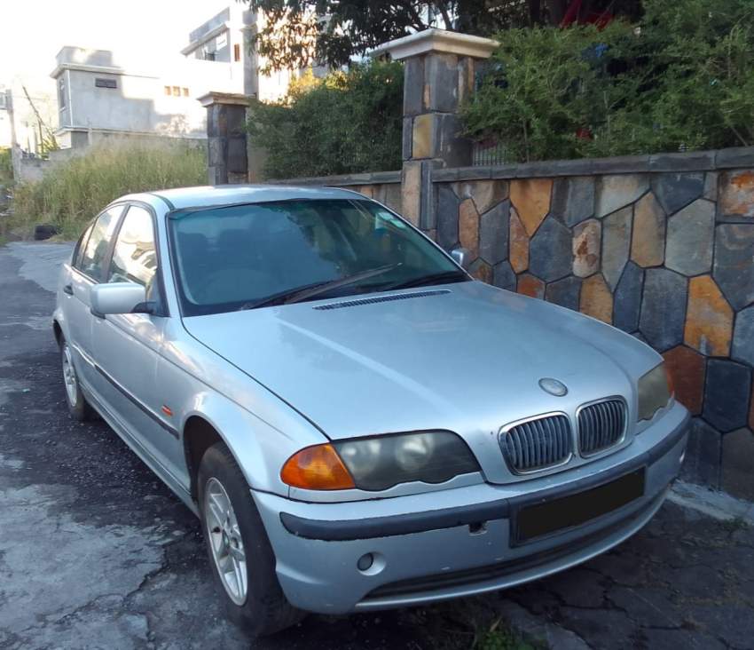 2 Bmw 320d Year 2002 - 3 - Compact cars  on MauriCar