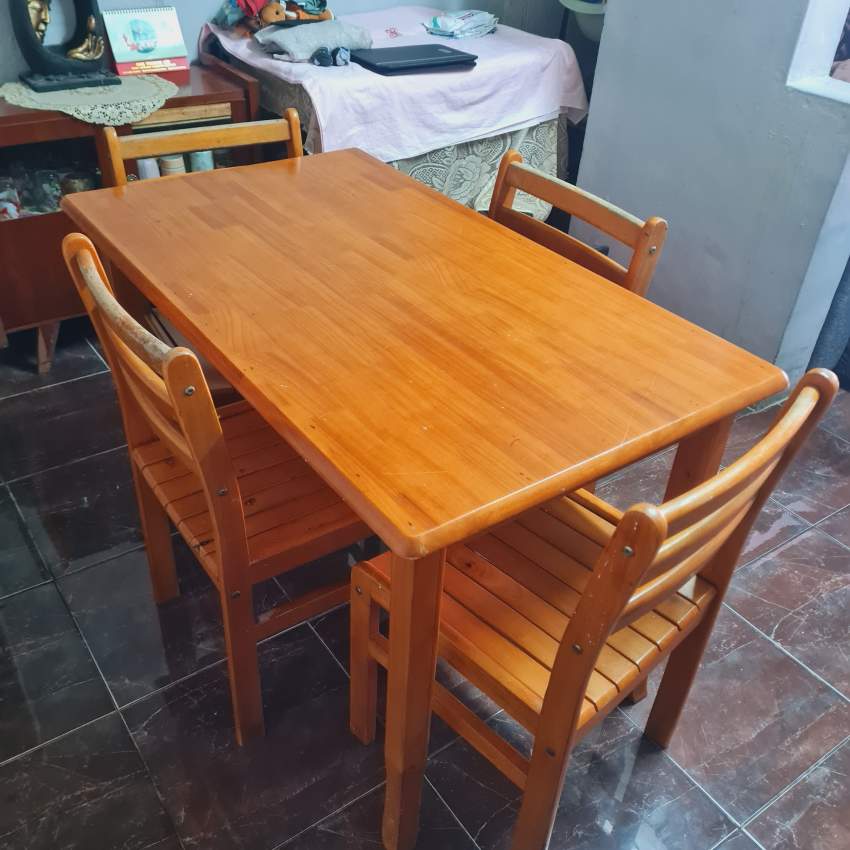 Table with 4 chairs - 1 - Others  on MauriCar