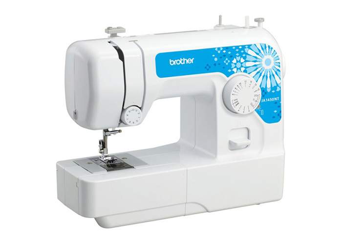 Brother Sewing Machine / Machine A Coudre - 1 - Sewing Machines  on Aster Vender