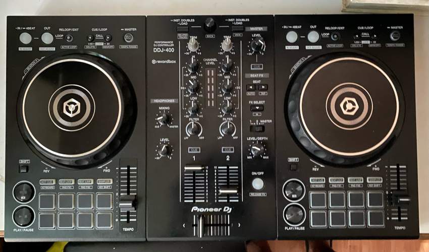 PIONEER DDJ-400 2-CHANNEL DJ CONTROLLER - 0 - Other Musical Equipment  on Aster Vender