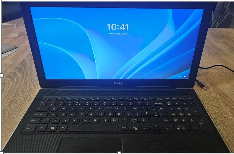 Sales of Dell Laptop - 1 - Laptop  on Aster Vender