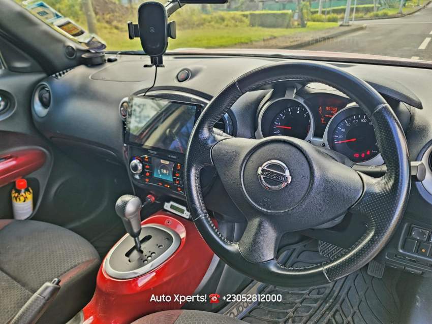 Nissan Juke-2012 - 5 - SUV Cars  on Aster Vender