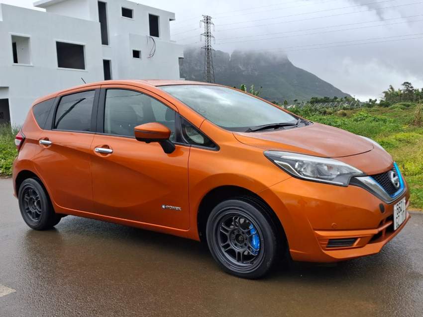 Nissan Note E power - 1 - Family Cars  on Aster Vender