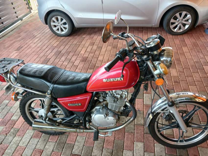 Suzuki GN 125