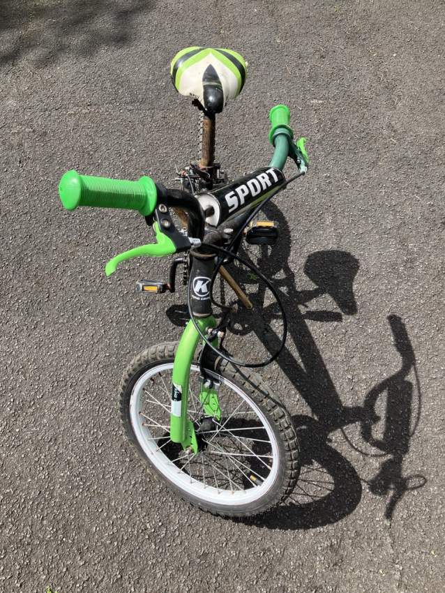 Vélo - 5-8 ans - Bon état/Bicycle - 5-8 years old - Good condition - 3 - Sports Bike  on Aster Vender