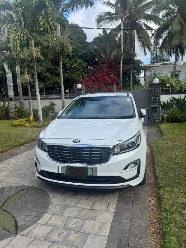 Kia Carnival-2019 - 0 - Passenger Van  on Aster Vender