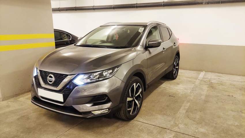 Nissan Qashqai - 1 - Family Cars  on Aster Vender