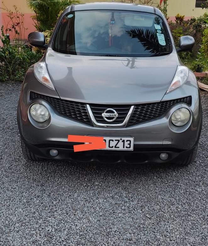 NISSAN JUKE 2013 - 1 - SUV Cars  on Aster Vender