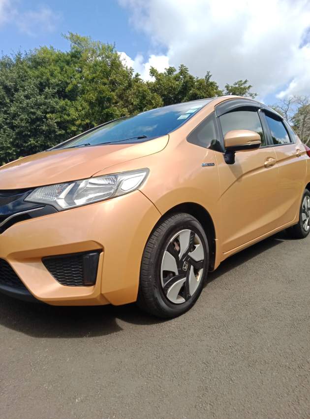 Honda Fit-2014 - 0 - Family Cars  on Aster Vender