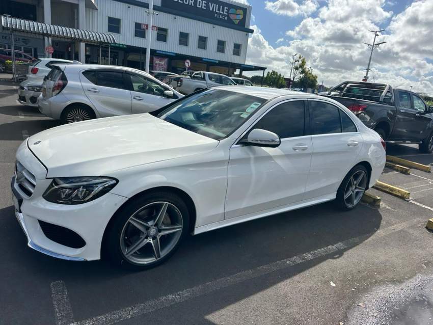 Mercedes Benz-c180 Amg pack