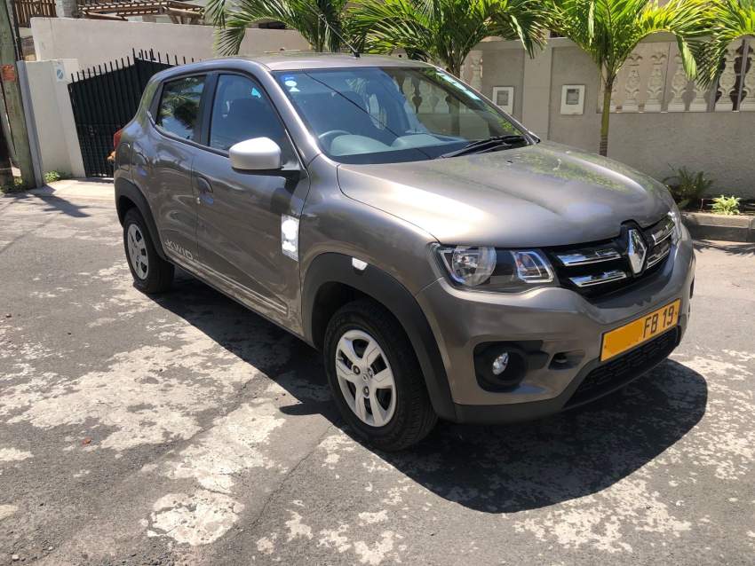 Renault Kwid-2019 - 2 - Compact cars  on Aster Vender