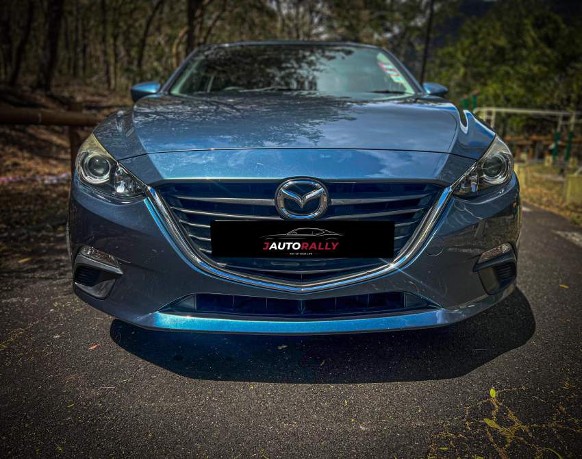 Mazda 3-2016