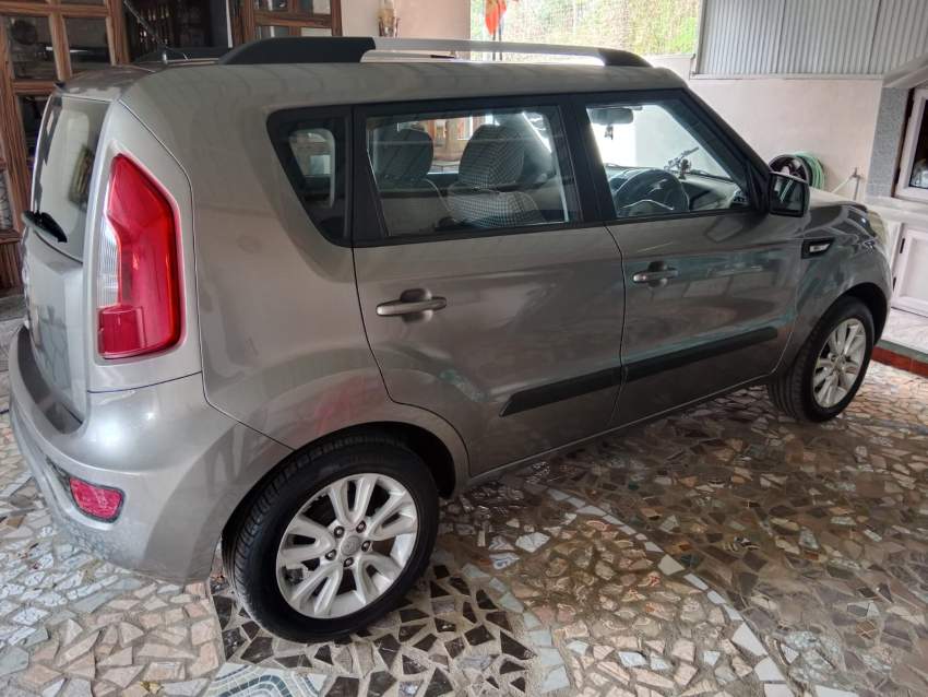 Kia Soul-2013 - 1 - Family Cars  on MauriCar