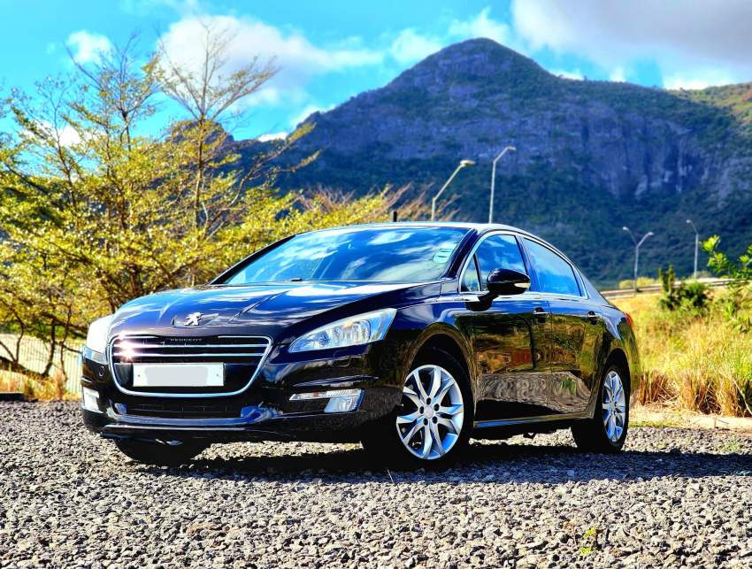 Peugeot 508 Allure - 1 - Family Cars  on MauriCar