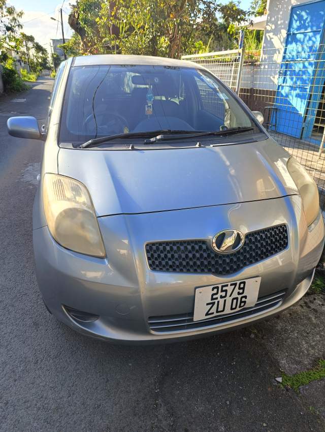 Toyota vitz car - 0 - Compact cars  on MauriCar