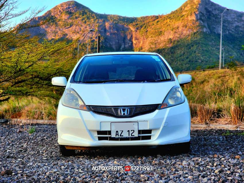 Honda fit - 2012 - 0 - Compact cars  on Aster Vender