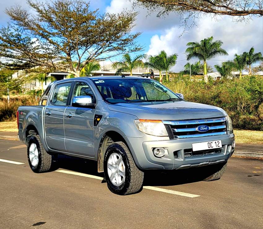 Ford Ranger-2012 - 2 - Pickup trucks (4x4 & 4x2)  on Aster Vender