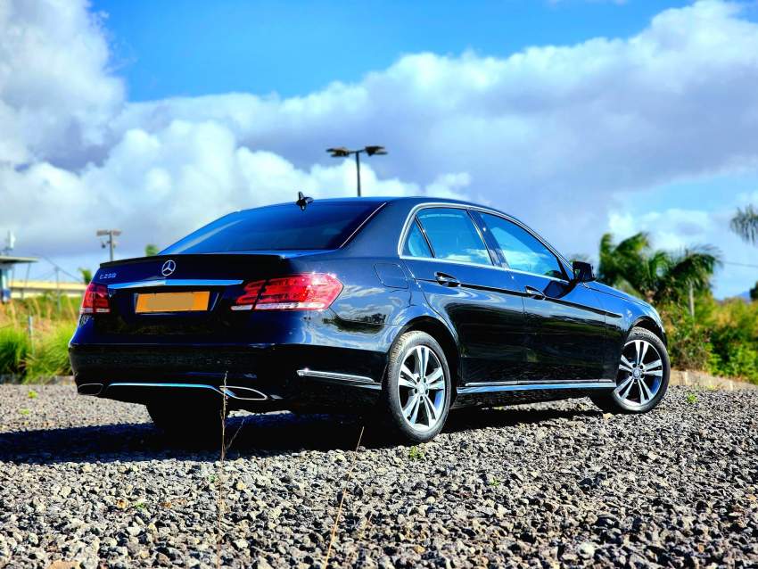 Mercedes E250 -2014 - 4 - Luxury Cars  on Aster Vender