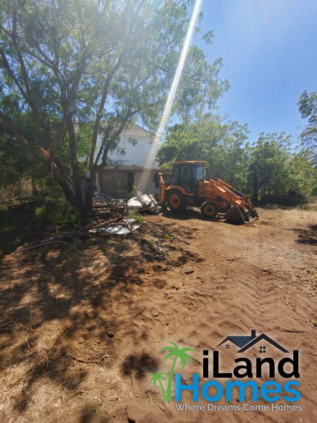 Residential land for sale at Melville - 3 - Land  on MauriCar